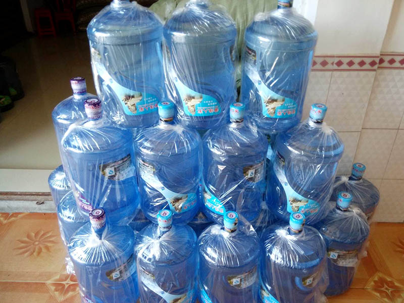 生產(chǎn)桶裝水選什么水處理設(shè)備好？