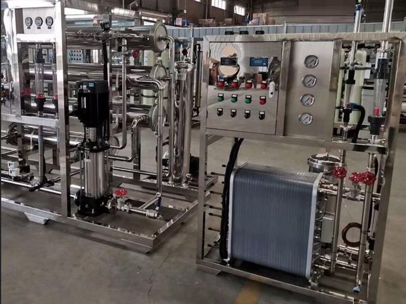 超純水機中的RO膜分離技術工作原理是什么？RO膜分離技術的優(yōu)點